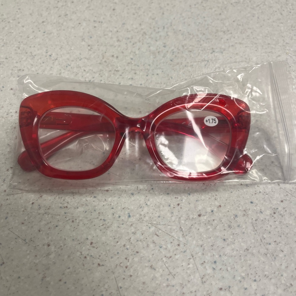 Women’s Jisoo Cat Eye Reader Glasses